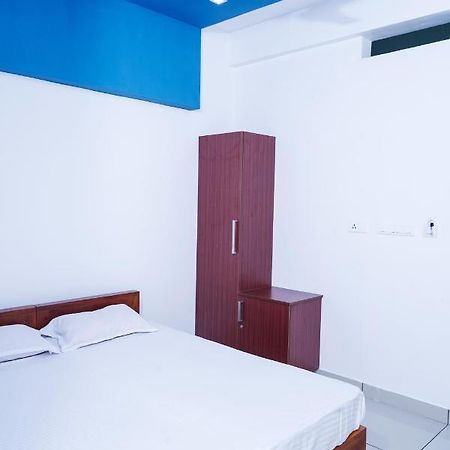 Thekkumpuram Residency Hotel Kondotty Exterior foto