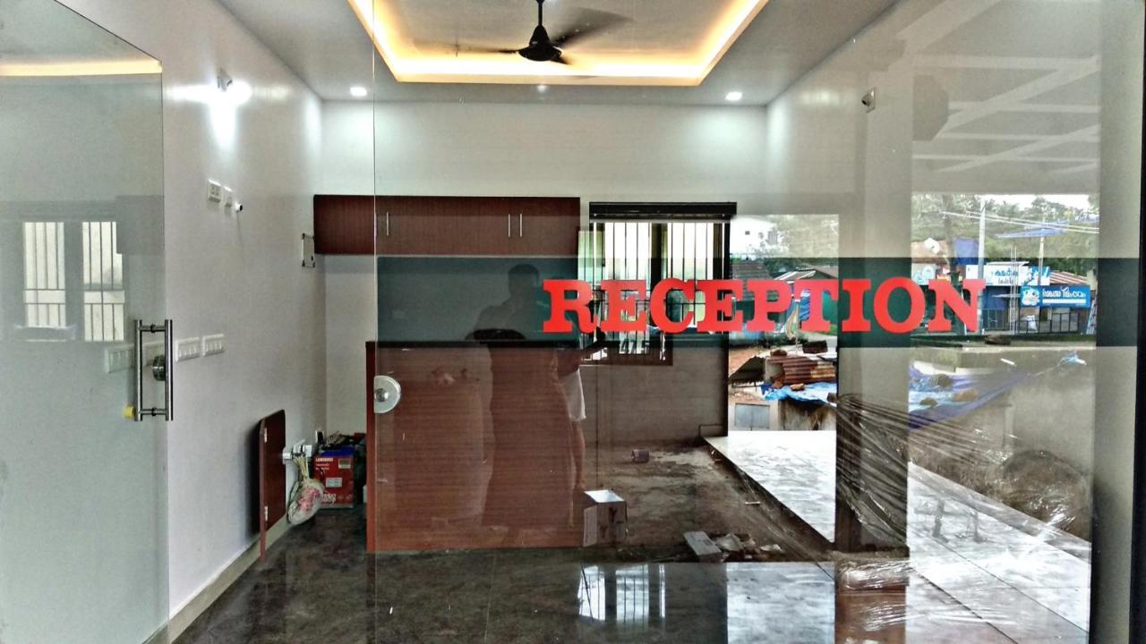 Thekkumpuram Residency Hotel Kondotty Exterior foto