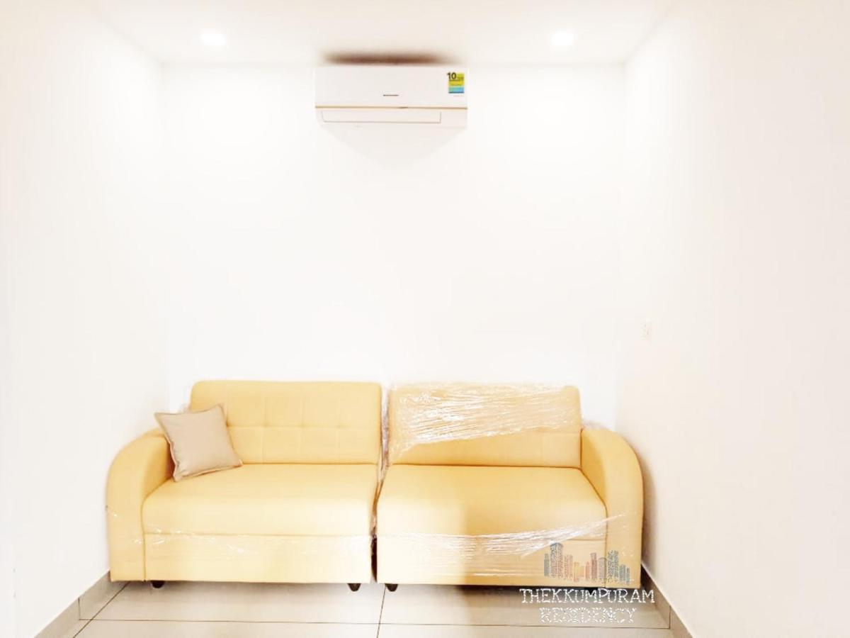 Thekkumpuram Residency Hotel Kondotty Exterior foto
