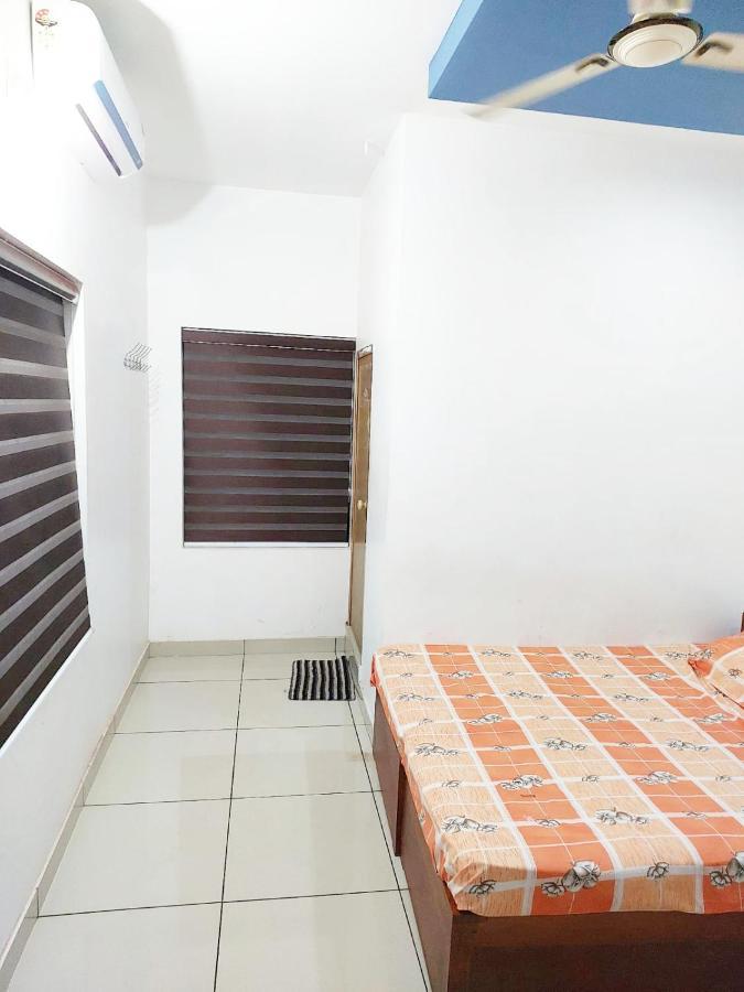 Thekkumpuram Residency Hotel Kondotty Exterior foto