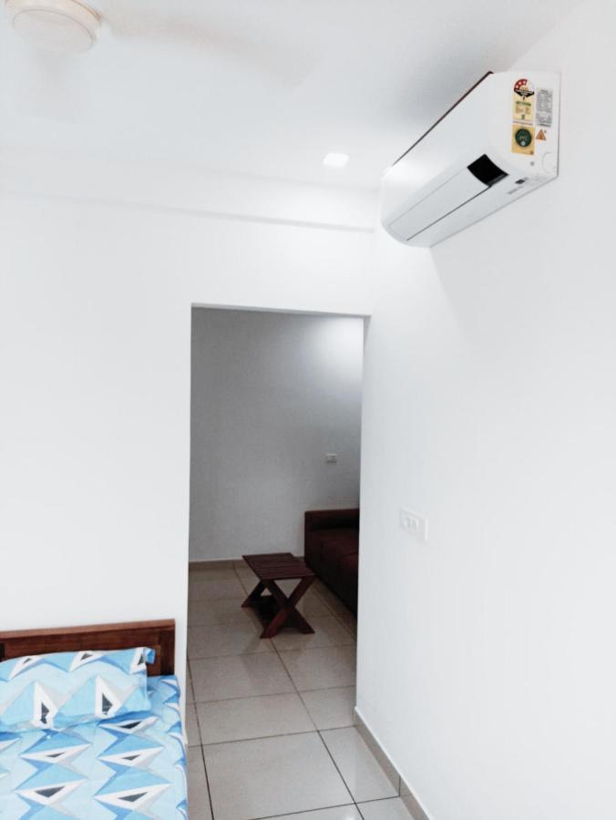 Thekkumpuram Residency Hotel Kondotty Exterior foto